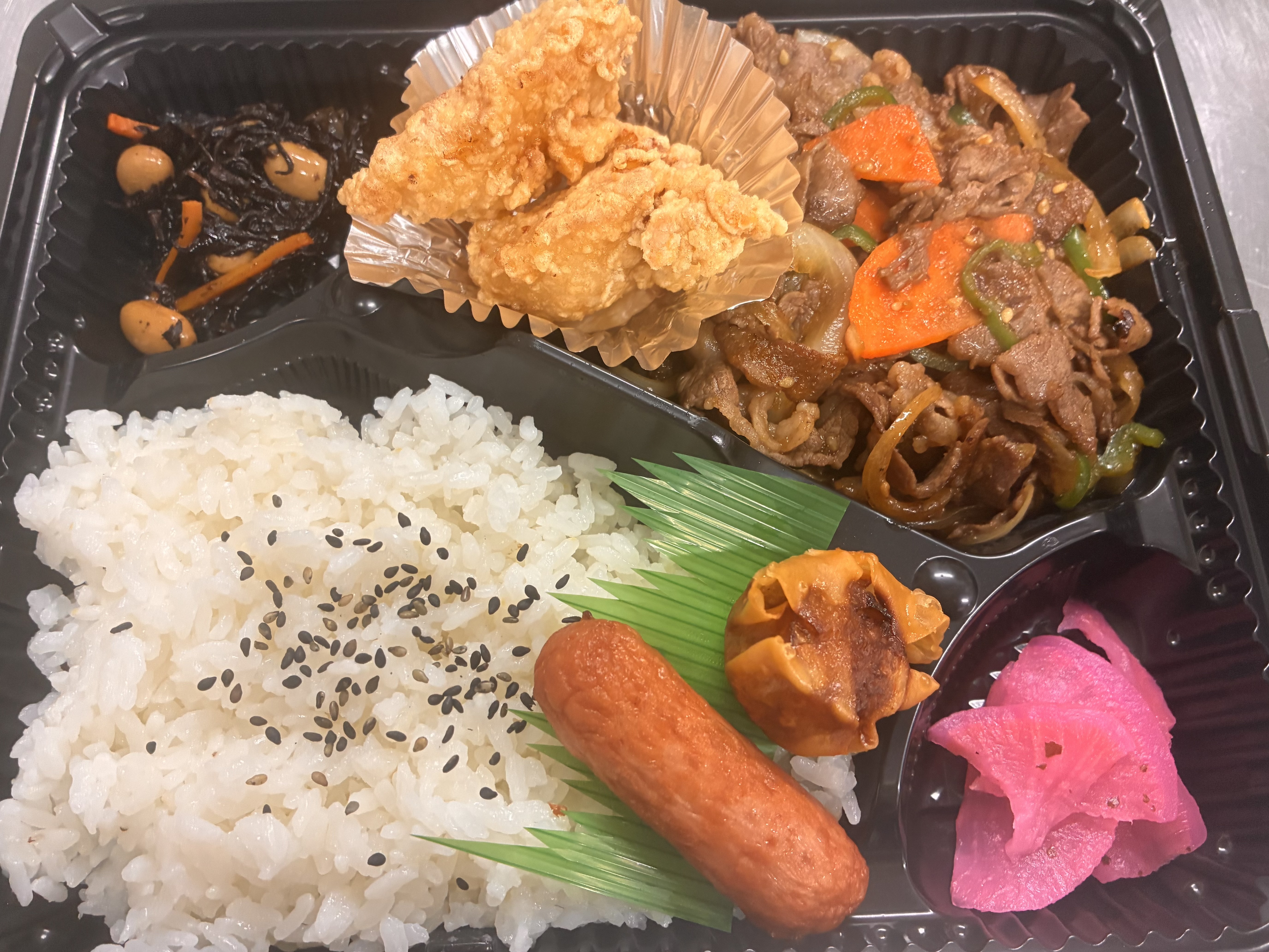 焼肉からあげ弁当