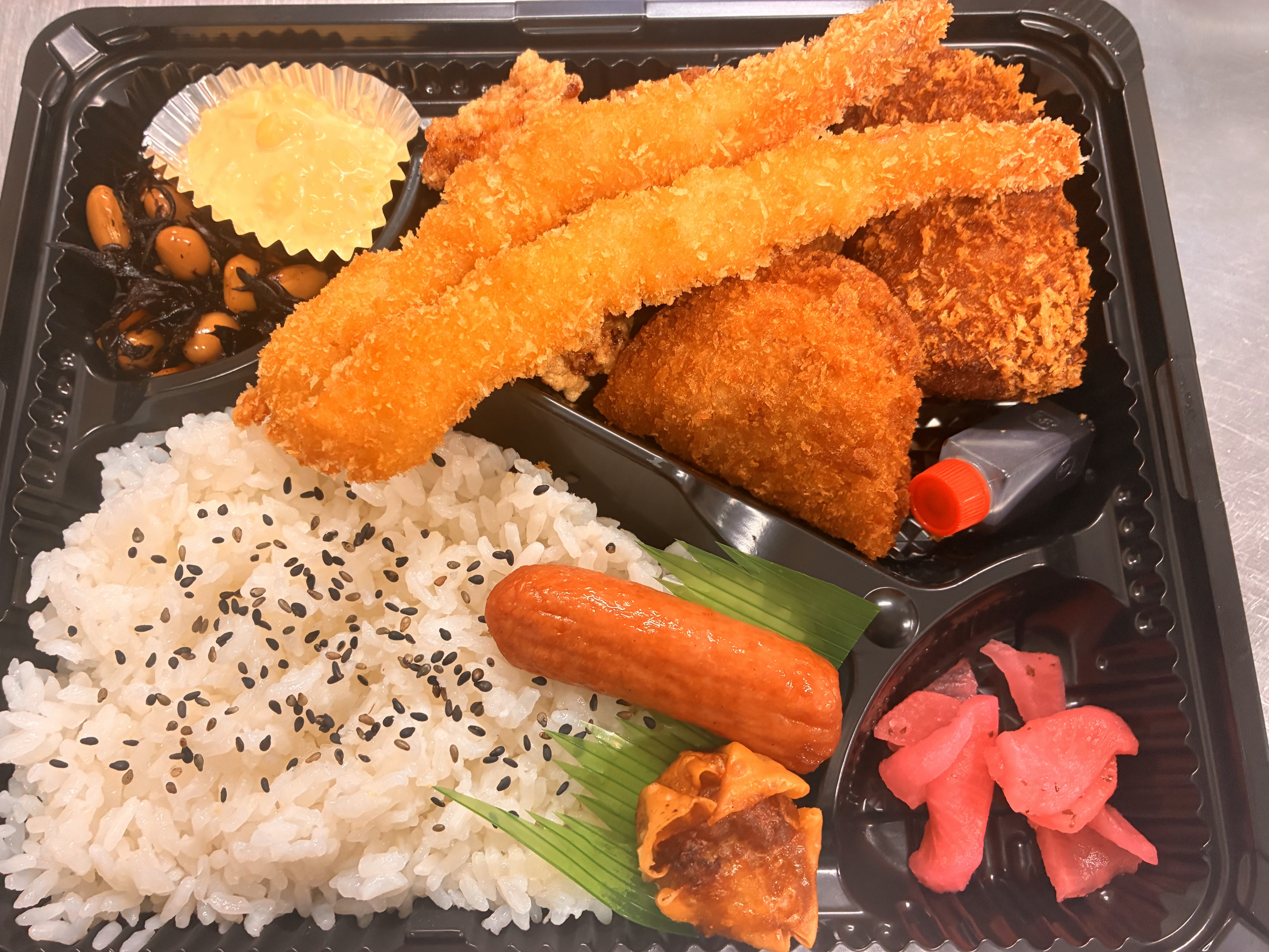ミックスフライ弁当